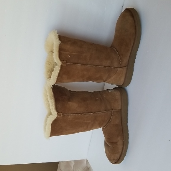 COPY - Uggs tall tan boots - Picture 6 of 11